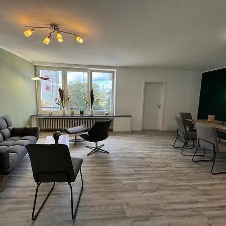 Haus Am Bahnhof Lejlighed Duisburg Eksteriør billede